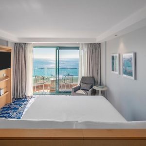 Kamer "Premium" met een King Size Bed en Uitzicht op de Oceaan